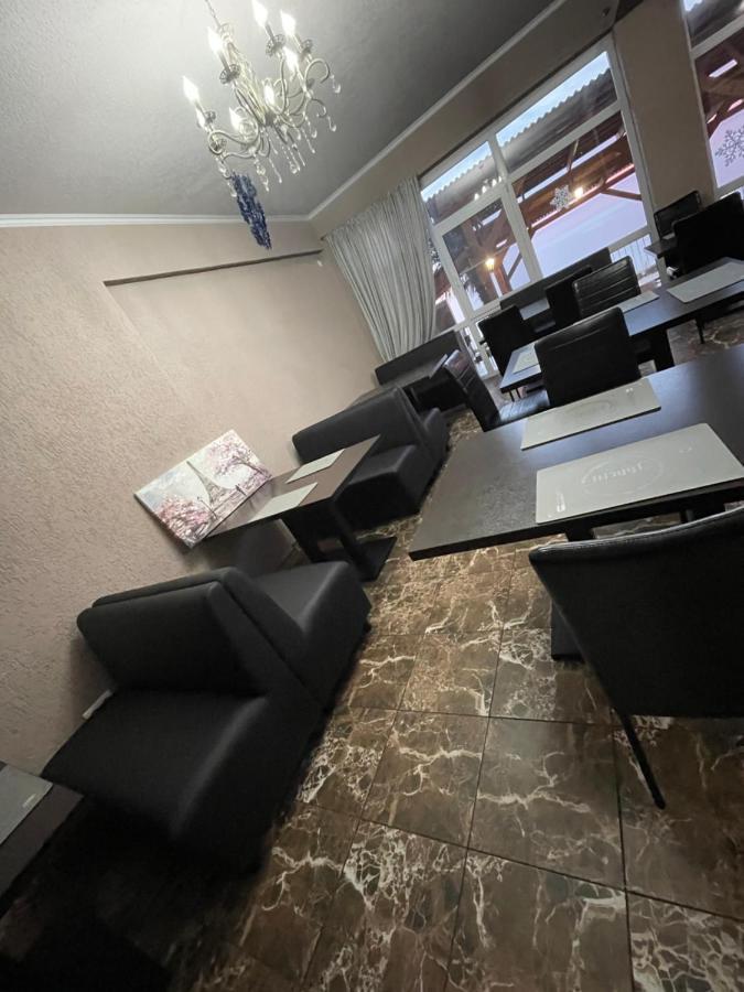 גגרה Astan Hotel מראה חיצוני תמונה