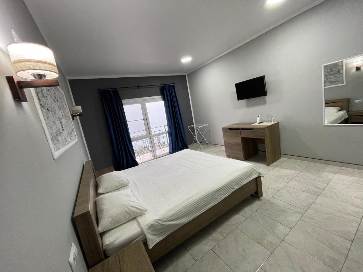 גגרה Astan Hotel מראה חיצוני תמונה