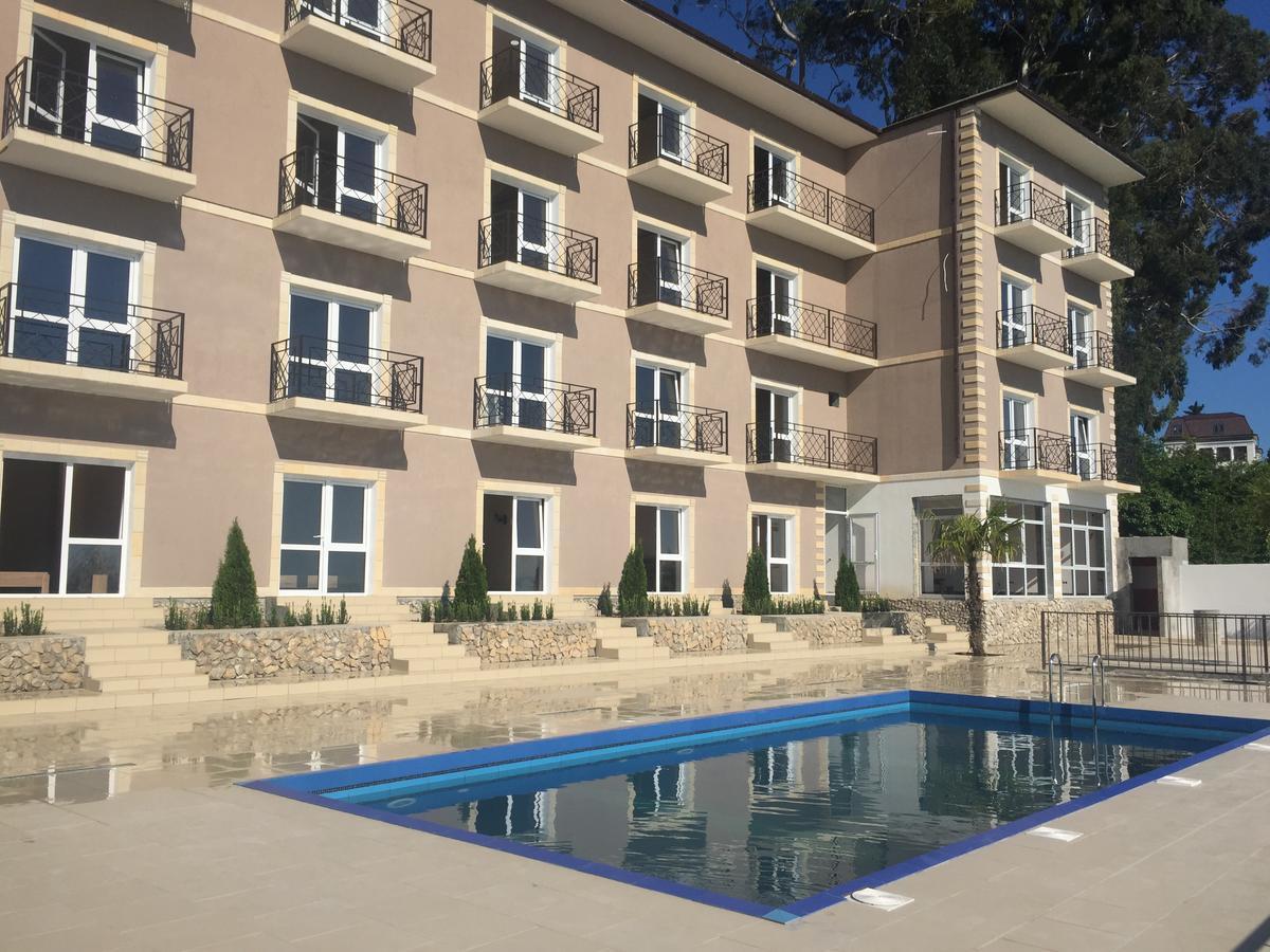 גגרה Astan Hotel מראה חיצוני תמונה